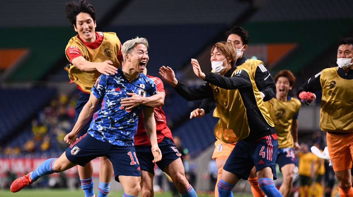 Nhật Bản là đội nhận được nhiều sự đánh giá cao trước khi bước chân vào trận đấu với Úc