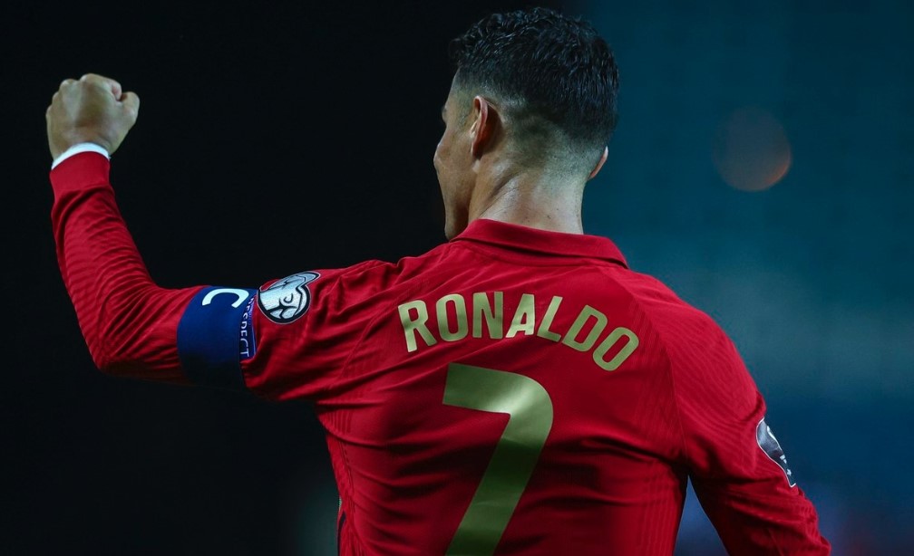 Ronaldo lại tiếp tục tạo nên một kỷ lục mới