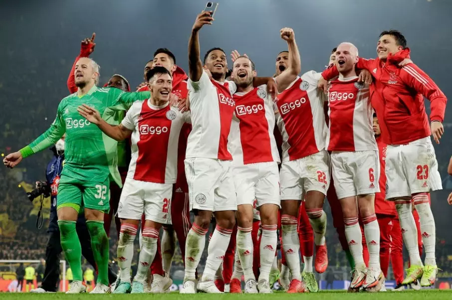 Ajax vẫn đang có được phong độ thi đấu ấn tượng