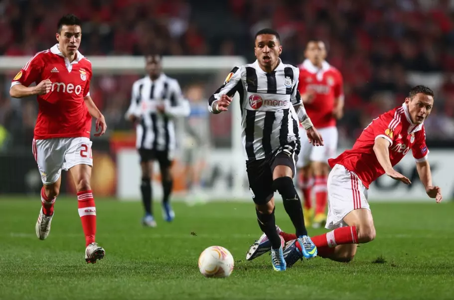 Phong độ thi đấu của Benfica vs Newcastle United đang khá đồng đều