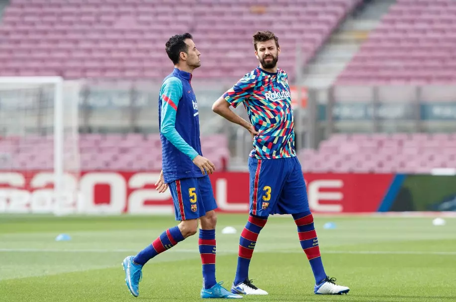 Bộ đôi huyền thoại của Barca vẫn đang bị nợ lương