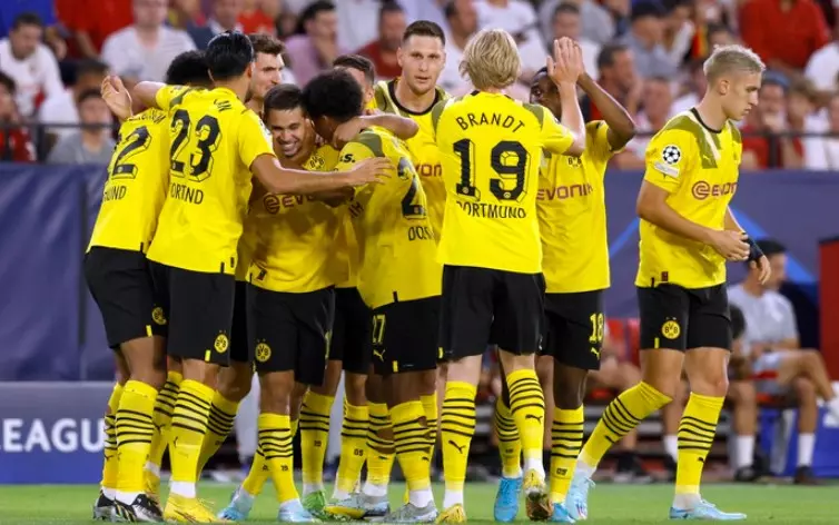 Dortmund vừa có được chiến thắng 4-1 trên sân khách trước Sevilla