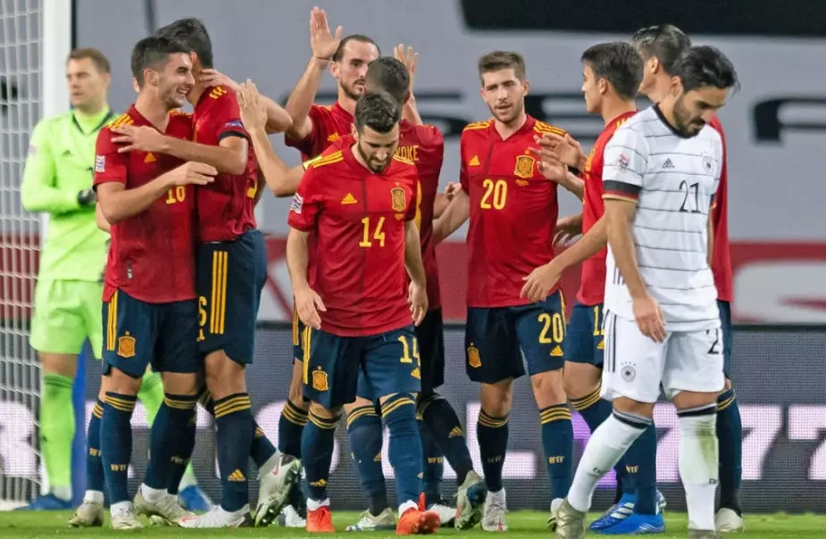 Kể từ tháng 11 năm 2019, Tây Ban Nha mới chỉ bị đánh bại 2 lần trong 32 trận đấu