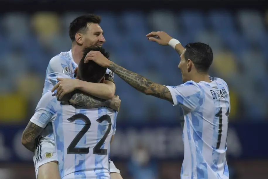 Angel Di Maria, Lautaro Martinez và Lionel Messi đều đang có phong độ tốt