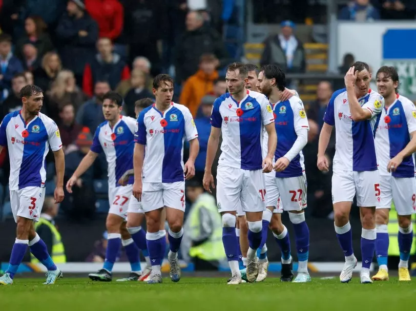 Blackburn Rovers đã bắt đầu mùa giải với chiến thắng 4-0 trên sân nhà