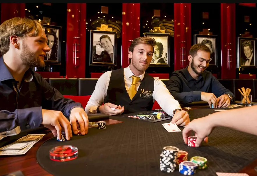 Royal Casino Việt Nam chỉ báo lãi trong 2 năm là 2015 và 2018